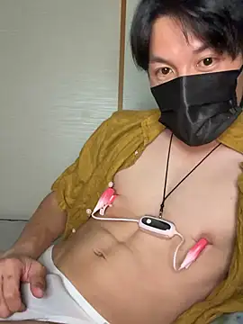 -YumaUemura- online show from April 22, 2:13 pm