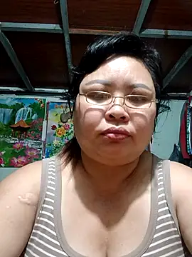Monglan-c online show from May 7, 3:26 pm