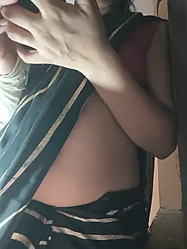Curvy Sanaya online show from May 15, 7:56 pm