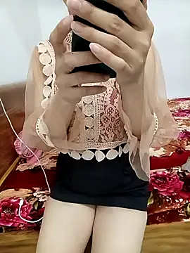 Anna Lovelly online show from May 7, 7:12 am