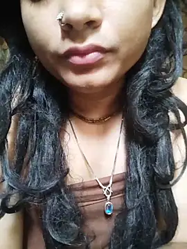 Snapshot of SweetTsAngel chatting on May 9, 2:48 am SweetTsAngel online show from May 9, 2:48 am