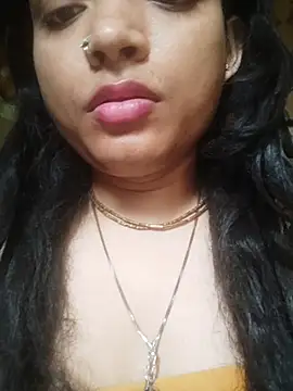 Snapshot of SweetTsAngel chatting on May 2, 3:12 am SweetTsAngel online show from May 2, 3:12 am