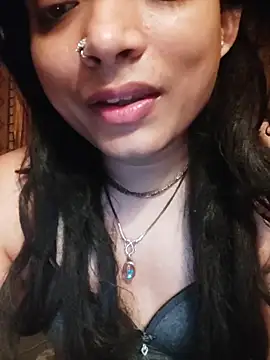 Snapshot of SweetTsAngel chatting on May 12, 6:36 pm SweetTsAngel online show from May 12, 6:36 pm
