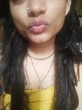 Snapshot of SweetTsAngel chatting on May 14, 2:41 am SweetTsAngel online show from May 14, 2:41 am