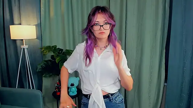 SuRenzi online show from March 31, 5:04 pm