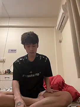 sexyboy-3525 online show from July 1, 4:46 am