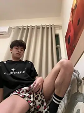 sexyboy-3525 online show from June 24, 3:21 pm