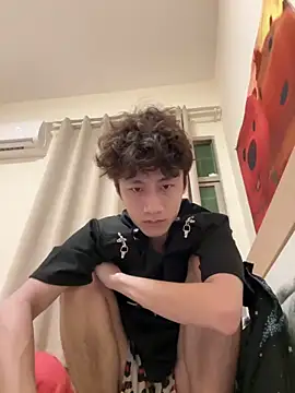 Snapshot of sexyboy-3525 chatting on May 23, 2:05 pm sexyboy-3525 online show from May 23, 2:05 pm