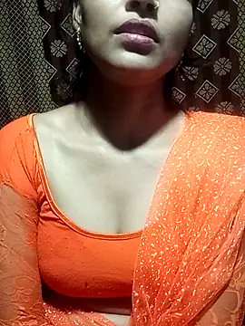 riyaa sexyy online show from May 4, 8:28 am