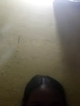 riyaa sexyy online show from April 8, 6:31 pm