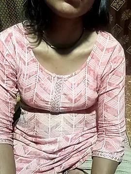 riyaa sexyy online show from May 9, 6:33 pm