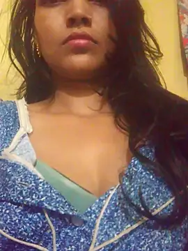 riyaa sexyy online show from May 5, 6:22 pm
