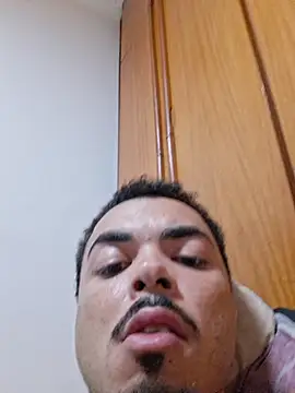 Snapshot of principebaiano chatting on June 26, 6:03 pm principebaiano online show from June 26, 6:03 pm