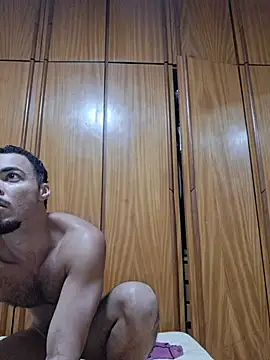 Snapshot of principebaiano chatting on June 9, 10:33 pm principebaiano online show from June 9, 10:33 pm