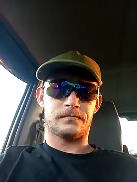 ekslus247 online show from April 8, 3:46 pm