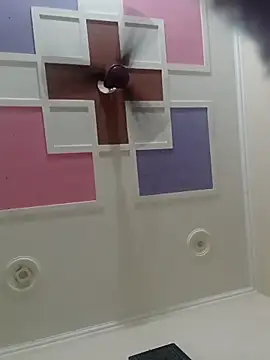 priyahot2001 online show from April 3, 11:27 am