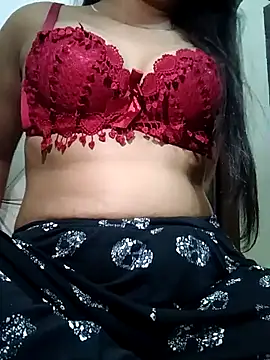 priyahot2001 online show from April 4, 7:09 pm