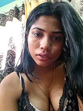sexy  Valentine online show from May 3, 7:35 am