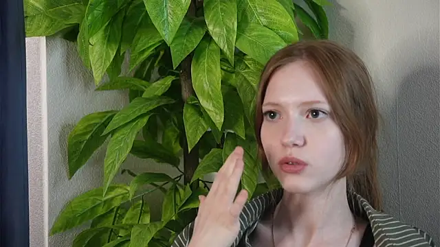 CIarisaTaubert online show from April 1, 11:55 am