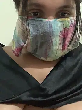 viviboraaaa online show from May 16, 1:37 am
