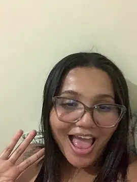 viviboraaaa online show from April 26, 2:53 am