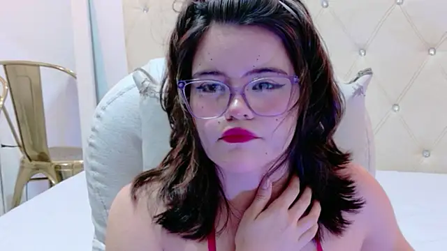 Alexa Missfortune online show from April 8, 10:22 pm