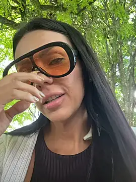 SofiParma online show from June 4, 7:29 pm