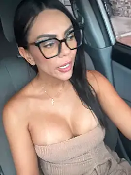 SofiParma online show from May 15, 7:45 pm