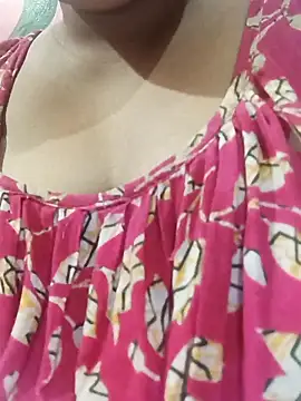 Snapshot of itz-liliroy chatting on April 4, 2:23 pm itz-liliroy online show from April 4, 2:23 pm