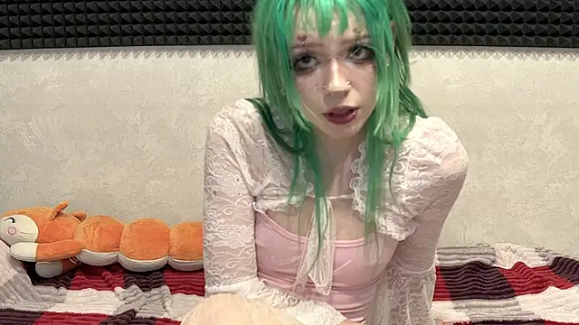 aprilcutie online show from April 3, 12:28 am