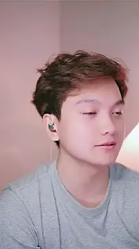 Anhkutin15k online show from March 30, 5:14 pm