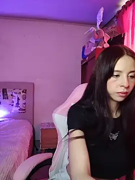 Snapshot of its_Lia_1 chatting on June 18, 8:58 pm its Lia 1 online show from June 18, 8:58 pm