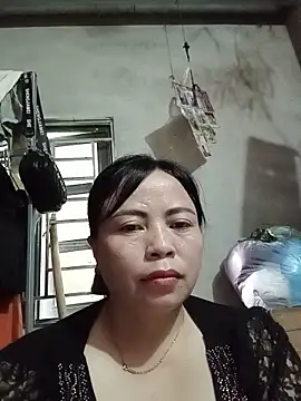 Snapshot of -Hami- chatting on May 15, 4:32 am -Hami- online show from May 15, 4:32 am