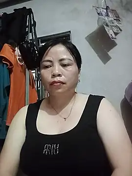 Snapshot of -Hami- chatting on May 22, 7:17 am -Hami- online show from May 22, 7:17 am