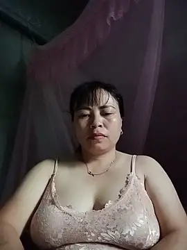 Snapshot of -Hami- chatting on June 3, 12:33 am -Hami- online show from June 3, 12:33 am