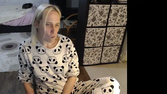 Sweet hot shrmp online show from May 18, 8:57 pm