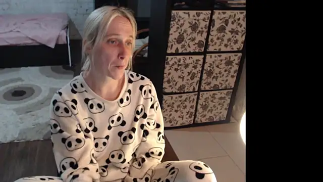 Sweet hot shrmp online show from May 19, 5:31 pm