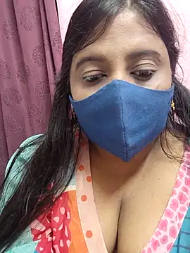 Tami-sonia online show from April 8, 1:45 pm