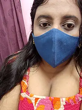 Tami-sonia online show from April 7, 5:59 pm