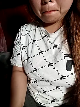 jas-cutle online show from May 4, 2:31 pm