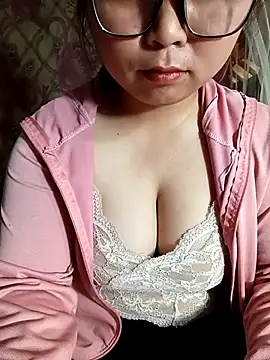 jas-cutle online show from May 17, 1:38 am