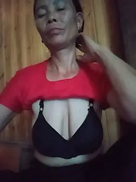 Snapshot of __Ruby01__ chatting on June 7, 6:51 am Ruby01 online show from June 7, 6:51 am