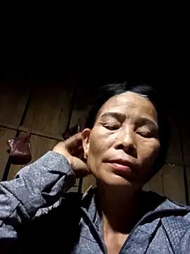   Ruby01   online show from April 22, 12:34 pm