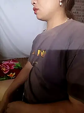 Snapshot of cat-kat chatting on April 22, 1:51 pm cat-kat online show from April 22, 1:51 pm