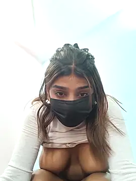   Hot  Lakshmi   online show from April 14, 9:25 am