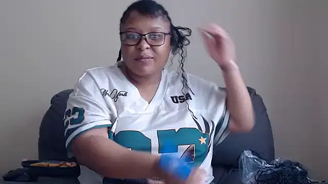 xxZoeyx online show from November 4, 6:39 am