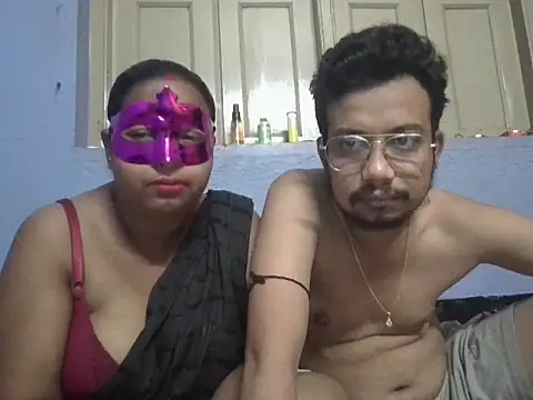 Naina1994 online show from April 28, 4:22 pm