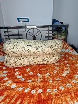 CamGirl Neha online show from July 21, 8:32 pm