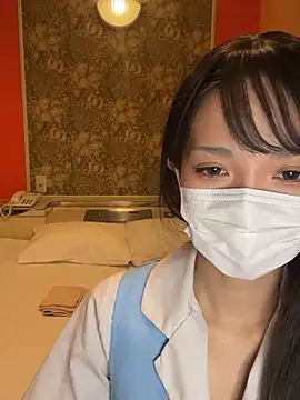 Snapshot of yuki2210 chatting on May 5, 4:26 am yuki2210 online show from May 5, 4:26 am