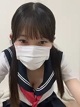 Snapshot of yuki2210 chatting on April 22, 11:17 am yuki2210 online show from April 22, 11:17 am
